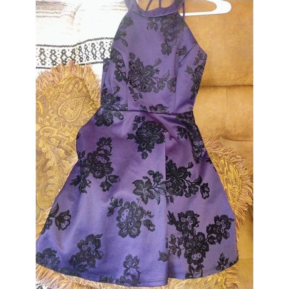 Women's Purple and Black Sleeveless Dress